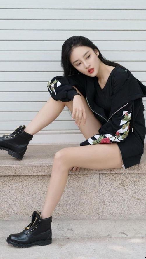 日韩深夜福利图片在线看,在线观看背后的秘密与诱惑